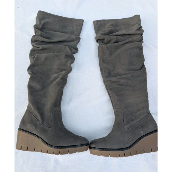 Vintage Foundry Co Womens Maisie Tall Suede Wedge Boots 9 Gray Slouch Soft Luxe - Picture 1 of 8
